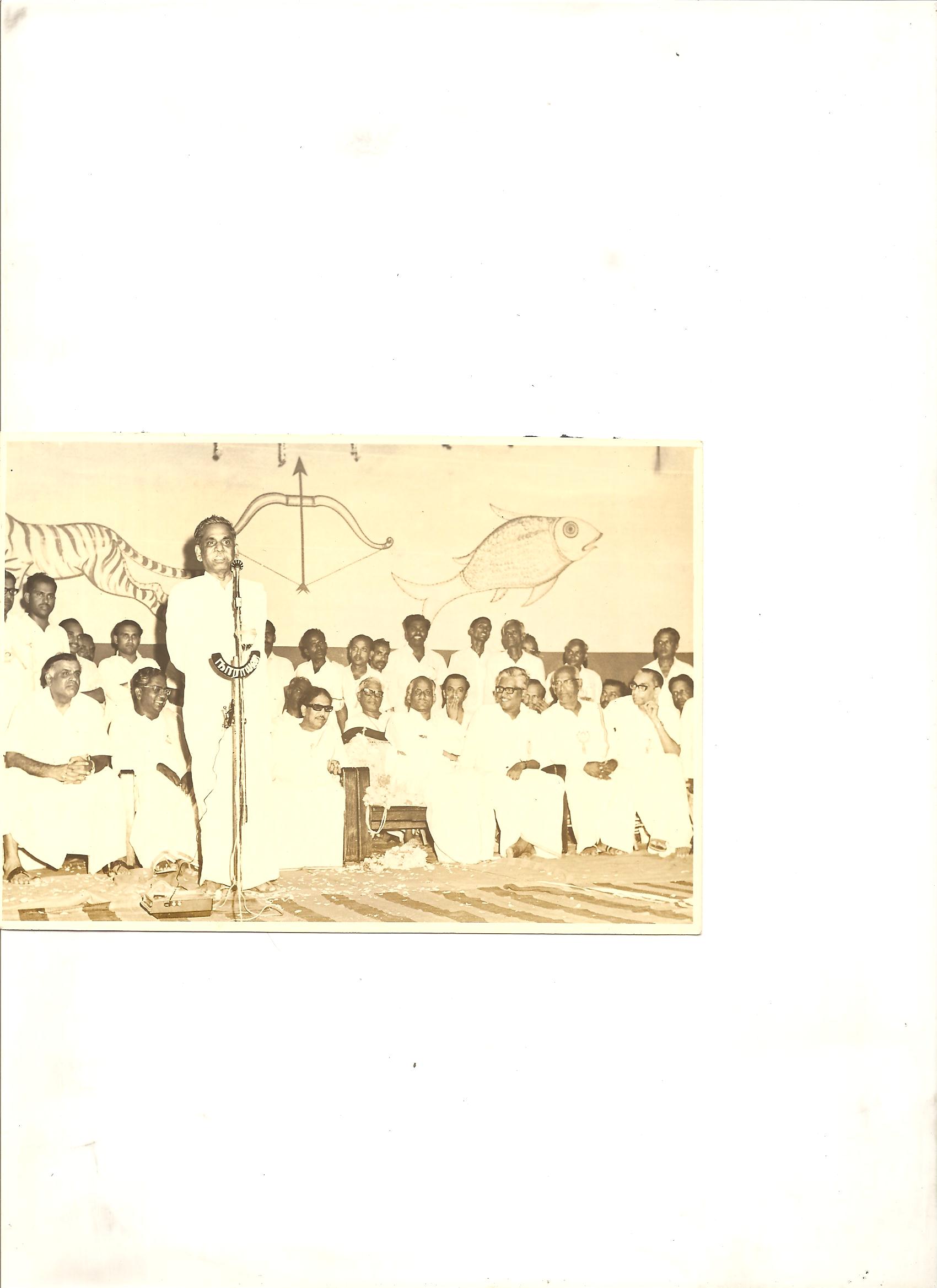 தலைவர்களுடன் புகைப்படம்